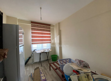 Gasified three bedroom apartment with a separate kitchen in Teje, Mersin, 300m from the sea at an attractive price ID-7587 фото-12