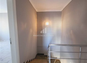 Spacious duplex apartment 2 + 1, in a residential residence built in 2020, Mahmutlar, Alanya, 125 m2 ID-7598 фото-10