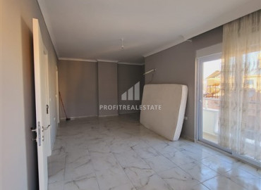 Spacious duplex apartment 2 + 1, in a residential residence built in 2020, Mahmutlar, Alanya, 125 m2 ID-7598 фото-12