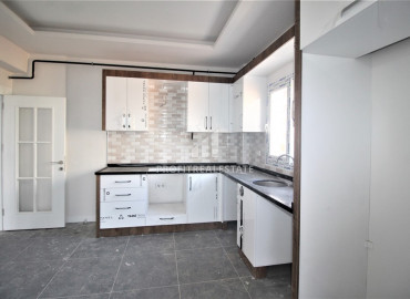 New large two bedroom apartment in Soli, Mezitli district, at an attractive price ID-7670 фото-3