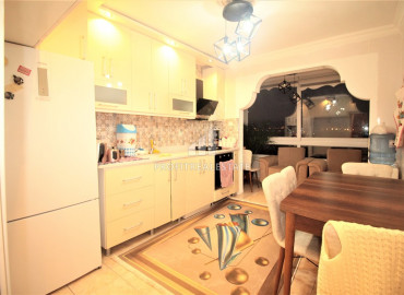Квартира с тремя спальнями и отдельной кухней для большой семьи в микрорайоне Давултепе, района Мезитли. ID-7676 фото-7