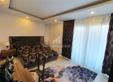 Меблированная двухэтажная квартира, с мебелью и техникой, в новой резиденции Махмутлара, Аланья, 110 м2 ID-7677 фото-8