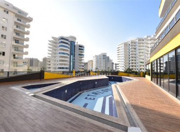 Двухкомнатная квартира с интерьером от дизайнера в комплексе с бассейном в Махмутларе ID-7680 фото-11