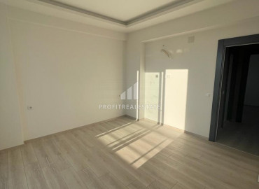Large apartment 2 + 1 in 400 meters from the center of the Soli neighborhood, Mezitli ID-7726 фото-8}}