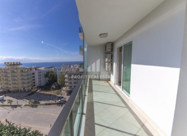 Большая меблированная трехкомнатная квартира на высоком этаже в Махмутларе с видом на море ID-7752 фото-9