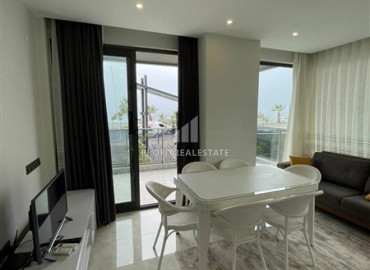 Two bedroom apartment, ready to move in, on the first coastline, Mahmutlar, Alanya, 85 m2 ID-7768 фото-2