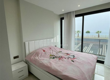 Two bedroom apartment, ready to move in, on the first coastline, Mahmutlar, Alanya, 85 m2 ID-7768 фото-6