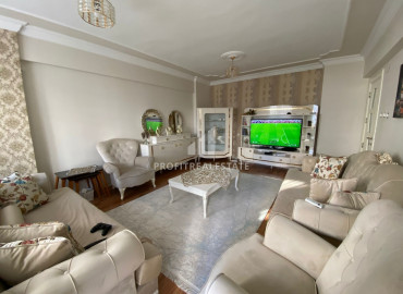 Spacious 3 + 1 apartment in the very center of Mersin, Viransehir district, 600 meters from the embankment ID-7799 фото-1