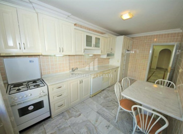 Spacious apartment 2 + 1 with a separate kitchen, fully furnished, 200 meters from the center of Mahmutlar, Alanya, 130 m2 ID-7808 фото-6