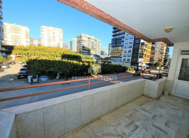 Spacious apartment 2 + 1 with a separate kitchen, fully furnished, 200 meters from the center of Mahmutlar, Alanya, 130 m2 ID-7808 фото-14