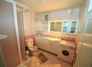 Spacious apartment 2 + 1 with a separate kitchen, fully furnished, 200 meters from the center of Mahmutlar, Alanya, 130 m2 ID-7808 фото-15