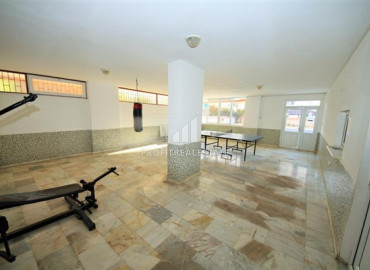 Spacious apartment 2 + 1 with a separate kitchen, fully furnished, 200 meters from the center of Mahmutlar, Alanya, 130 m2 ID-7808 фото-17