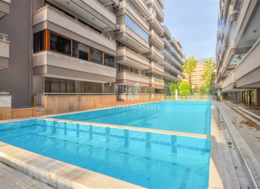 Two bedroom apartment, furnished, on the first coastline, Mahmutlar, Alanya, 105 m2 ID-7809 фото-13