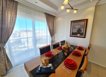 Two-level apartment with three bedrooms, a private jacuzzi and a large terrace of 70 m2, Mahmutlar, Alanya, 240 m2 ID-7820 фото-6