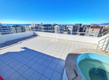 Two-level apartment with three bedrooms, a private jacuzzi and a large terrace of 70 m2, Mahmutlar, Alanya, 240 m2 ID-7820 фото-9