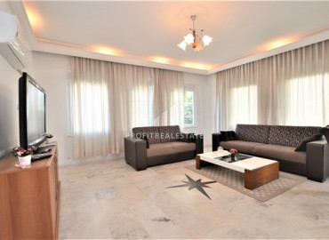 Duplex apartment, 2 + 1 layout with furniture and appliances, in the center of Oba, Alanya, 110 m2 ID-7830 фото-2