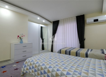 Two-storey apartment with two bedrooms, equipped with furniture and appliances, Mahmutlar, Alanya, 120 m2 ID-7833 фото-8