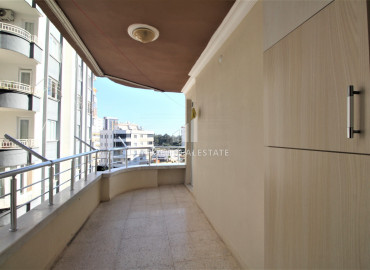 Large apartment 3 + 1 with a separate kitchen in Tece, Mersin at a great price ID-7835 фото-19