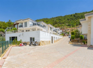 Spacious villa, renovated, in a well-maintained residential residence, in the Bektas area, Alanya, 220 m2 ID-7854 фото-19