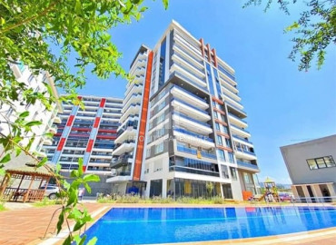 Furnished view apartment with three bedrooms and a separate kitchen in the new residence of Mahmutlar ID-7863 фото-20