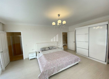 Spacious two bedroom apartment 100 meters from the beach of Mahmutlar, Alanya, 130 m2 ID-7893 фото-11