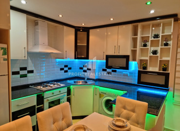 Large furnished two-bedroom apartment 125m², 50m from the sea in Mahmutlar ID-7217 фото-10