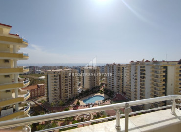 Two bedroom apartment, with a large total area and stunning mountain views, in Mahmutlar, 155 m2 ID-7902 фото-16