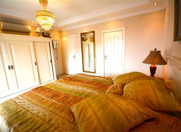 Spacious furnished duplex 2 + 1 with excellent views of the mountains and the sea on the main street of Mahmutlar ID-7906 фото-9