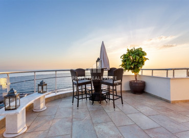 Spacious furnished duplex 2 + 1 with excellent views of the mountains and the sea on the main street of Mahmutlar ID-7906 фото-21