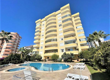 Furnished apartment 2 + 1 in a residence with facilities 600m from the sea in Tosmur ID-7910 фото-20}}