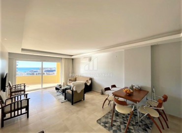 Furnished apartment 2 + 1 in a residence with facilities 600m from the sea in Tosmur ID-7910 фото-3}}