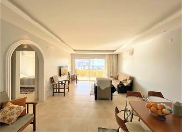 Furnished apartment 2 + 1 in a residence with facilities 600m from the sea in Tosmur ID-7910 фото-4}}