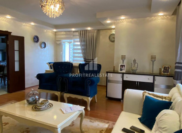 Apartment with three bedrooms and a separate kitchen in a residence with a swimming pool, in the area of Mersin - Soli ID-7915 фото-8}}
