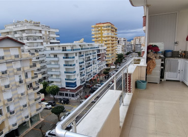Large two bedroom apartment with a separate kitchen 300m from the sea in Mahmutlar ID-7944 фото-13