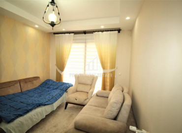 Spacious furnished two-bedroom apartment 450m from the sea in the area of Mersin - Tece ID-7945 фото-16