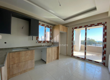 Spacious new two-bedroom apartment 350m from the sea in Mersin Davultepe ID-7948 фото-3}}
