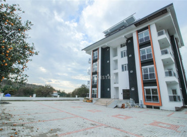 Трехкомнатная квартира с отдельной кухней, в новом жилом комплексе, в Демирташе, Аланья, 110 м2 ID-7974 фото-1