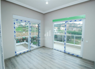 Трехкомнатная квартира с отдельной кухней, в новом жилом комплексе, в Демирташе, Аланья, 110 м2 ID-7974 фото-3