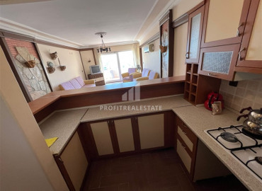 Просторная меблированная квартира с двумя спальнями на берегу моря в районе Алании Конаклы ID-7995 фото-4