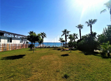 Spacious furnished two-bedroom apartment on the seafront in Alanya Konakli ID-7995 фото-14