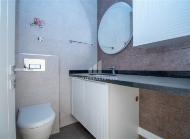 Large new apartment 3 + 1 with a separate kitchen in a luxury residence in Mahmutlar ID-8003 фото-12