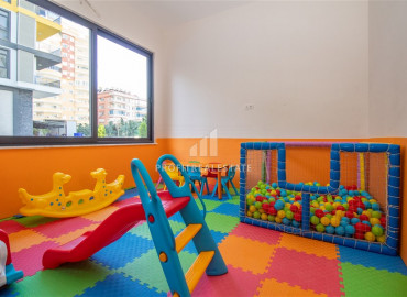 Large new apartment 3 + 1 with a separate kitchen in a luxury residence in Mahmutlar ID-8003 фото-18