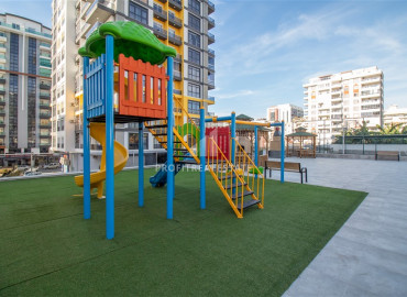 Large new apartment 3 + 1 with a separate kitchen in a luxury residence in Mahmutlar ID-8003 фото-22