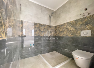 One-bedroom apartment in a new residence with a swimming pool, with a very good location in Mahmutlar ID-8005 фото-7