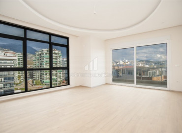 New 2 + 1 apartment with a separate kitchen in a premium class residence in Mahmutlar ID-8052 фото-2