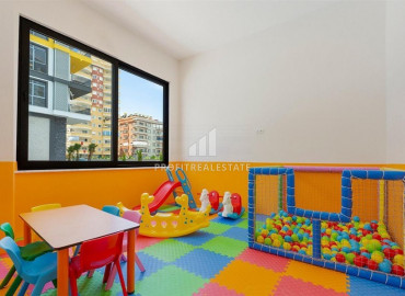 New 2 + 1 apartment with a separate kitchen in a premium class residence in Mahmutlar ID-8052 фото-19