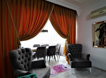 Inexpensive resale property: furnished two bedroom apartment 300m from the sea in Mahmutlar ID-8068 фото-3