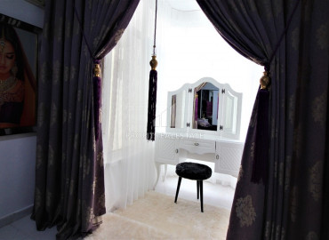 Inexpensive resale property: furnished two bedroom apartment 300m from the sea in Mahmutlar ID-8068 фото-12