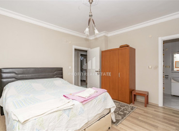 Two bedroom apartment, ready to move in, just 200 meters from the center of Mahmutlar, Alanya, 130 m2 ID-8105 фото-4