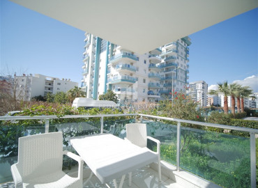 Stylish one-bedroom apartment, ready to move in, in a prestigious residential residence Mahmutlar, Alanya, 55 m2 ID-7807 фото-11